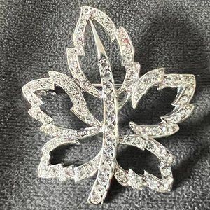Autumn Leaf Silver & Crystal 1-7/8" Brooch Pin Like New